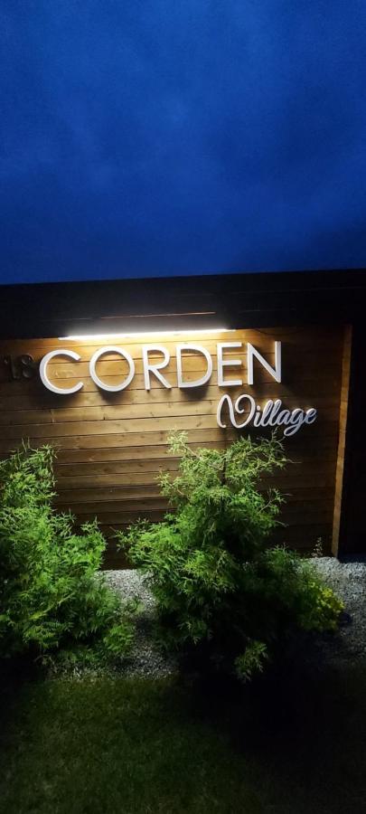 Corden Village Леба Екстер'єр фото